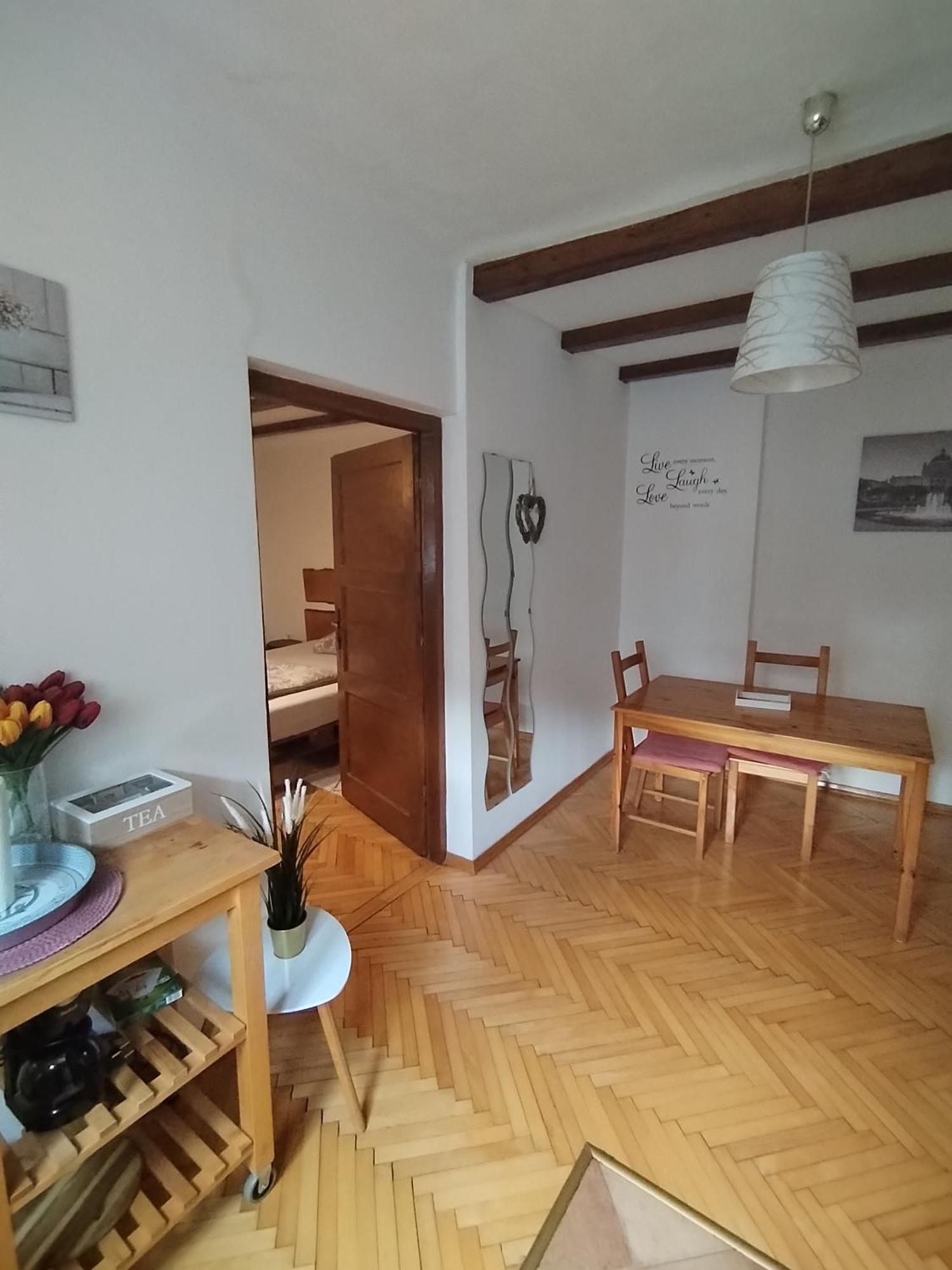 Apartmani Stonewood Zagreb Ngoại thất bức ảnh